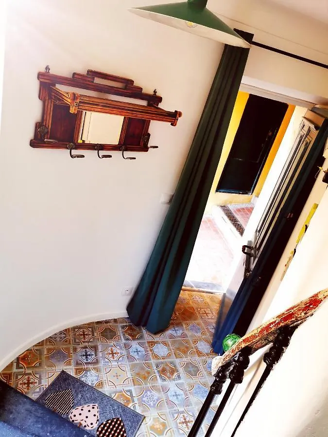 Maison De Ville Typique Mentonnaise Apartment Menton